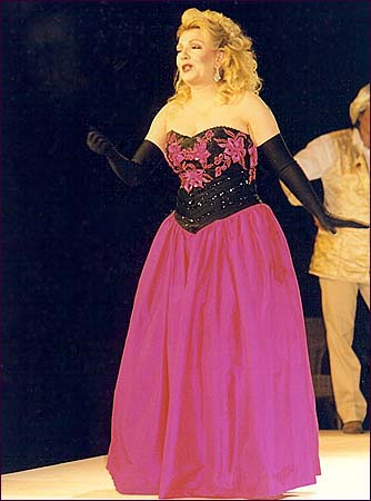 Der Widerspenstigen Z�hmung